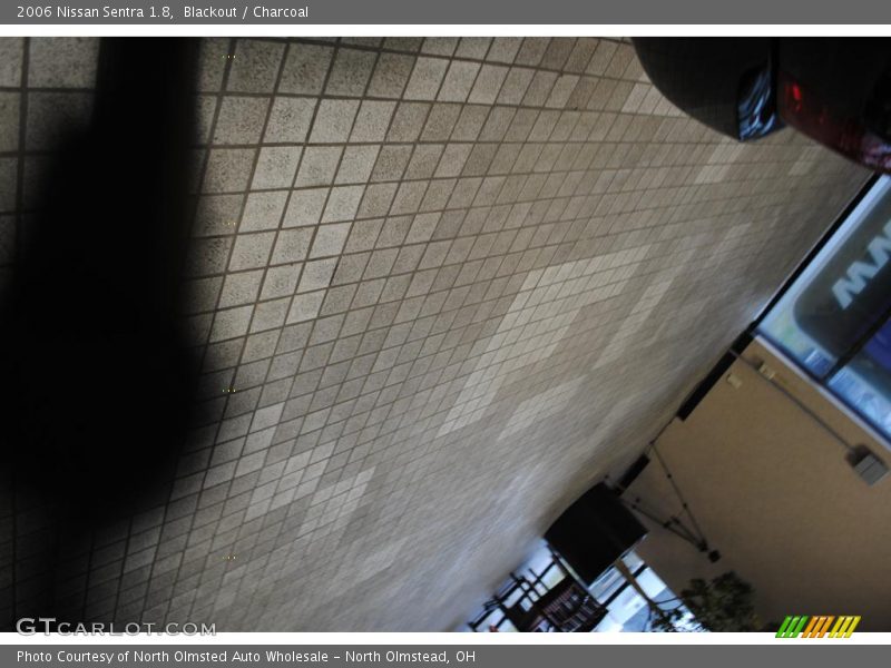 Blackout / Charcoal 2006 Nissan Sentra 1.8