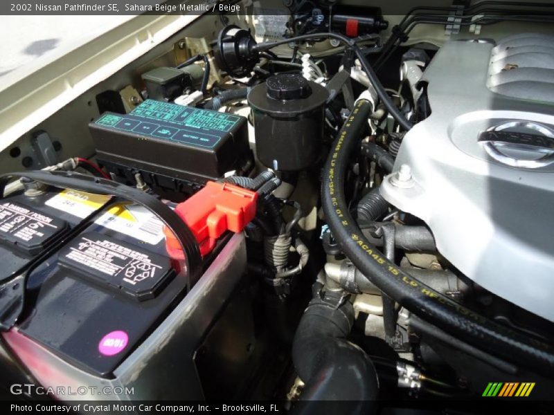 Sahara Beige Metallic / Beige 2002 Nissan Pathfinder SE