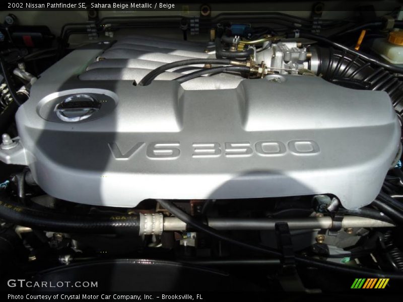 Sahara Beige Metallic / Beige 2002 Nissan Pathfinder SE