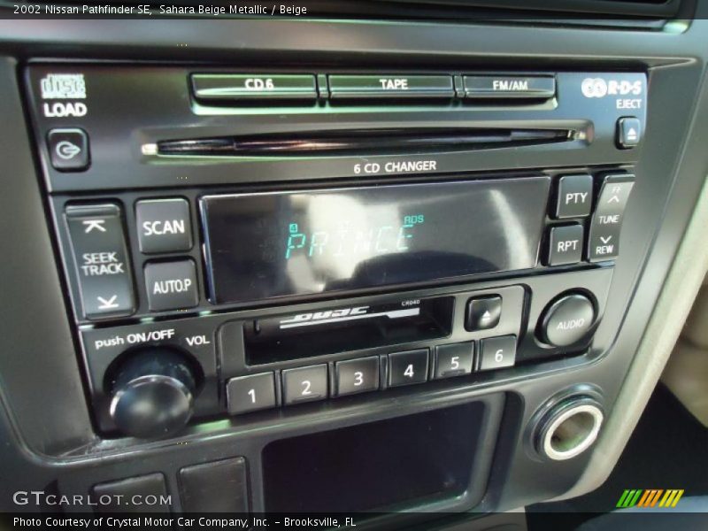 Sahara Beige Metallic / Beige 2002 Nissan Pathfinder SE