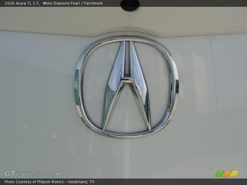 White Diamond Pearl / Parchment 2009 Acura TL 3.5