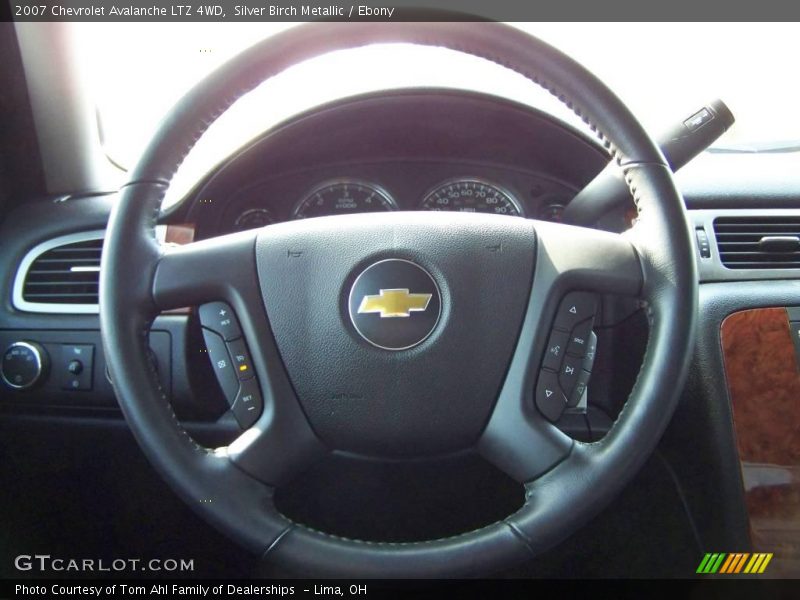Silver Birch Metallic / Ebony 2007 Chevrolet Avalanche LTZ 4WD