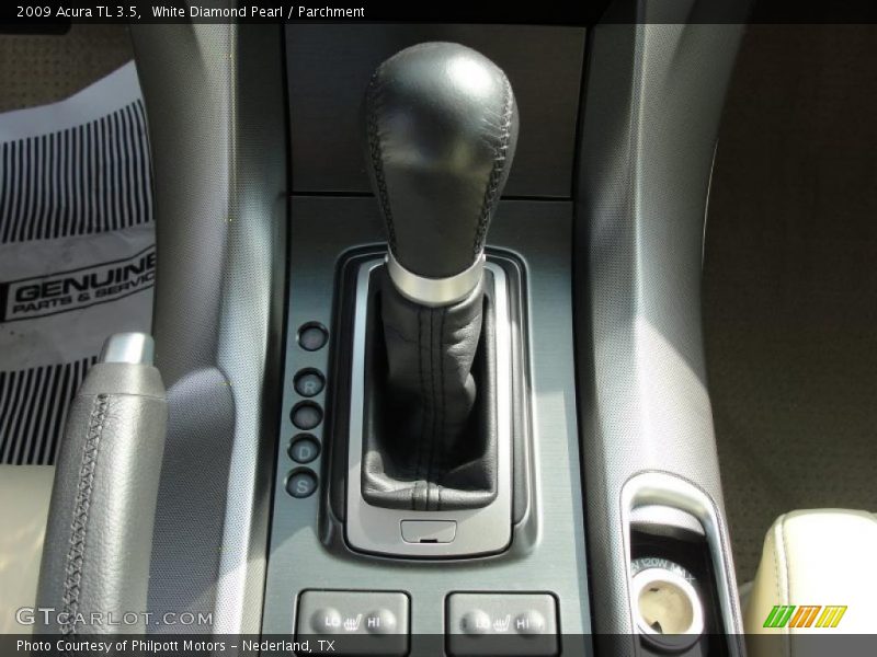White Diamond Pearl / Parchment 2009 Acura TL 3.5