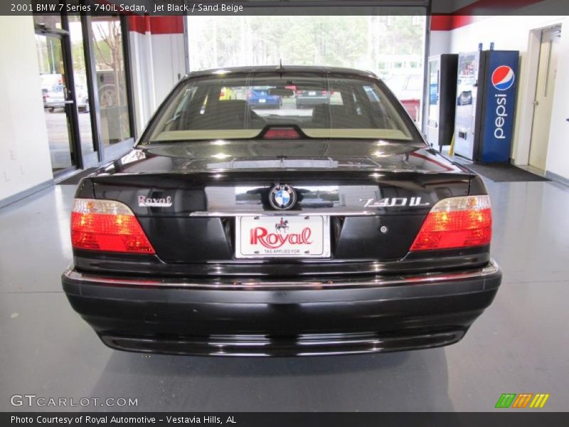 Jet Black / Sand Beige 2001 BMW 7 Series 740iL Sedan