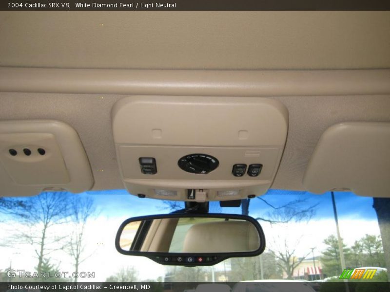 White Diamond Pearl / Light Neutral 2004 Cadillac SRX V8