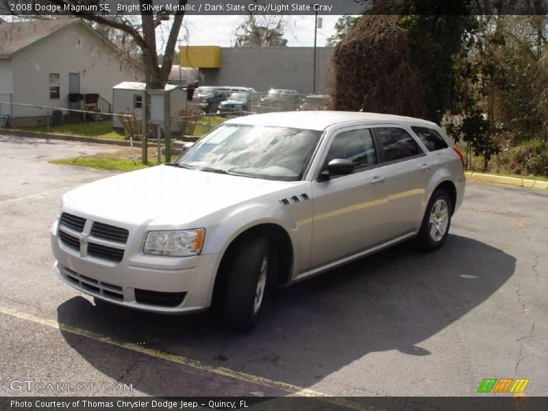 Bright Silver Metallic / Dark Slate Gray/Light Slate Gray 2008 Dodge Magnum SE