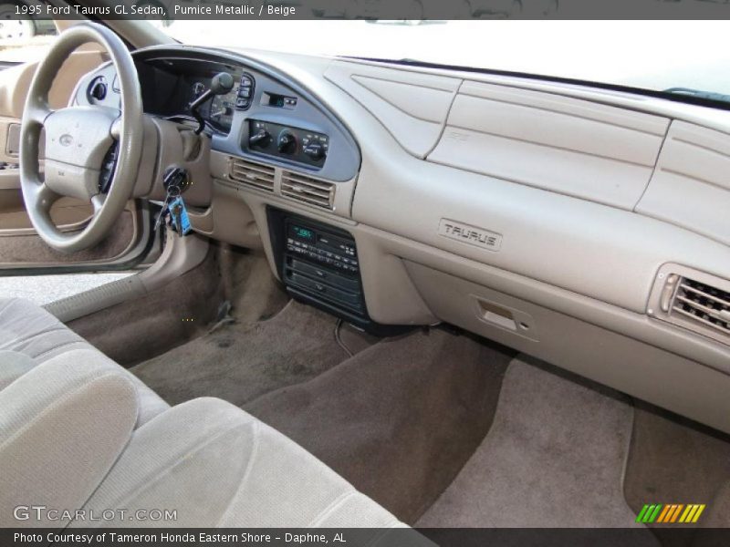 Dashboard of 1995 Taurus GL Sedan