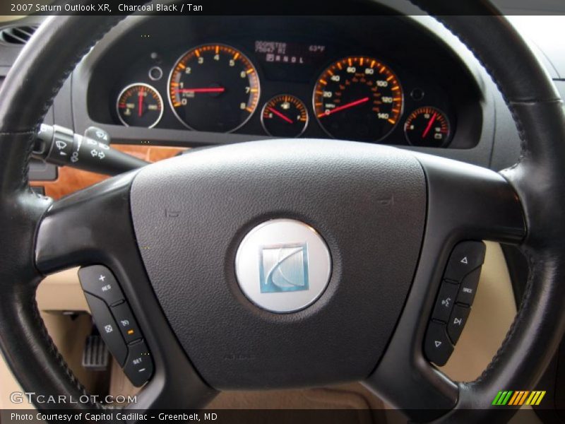 Charcoal Black / Tan 2007 Saturn Outlook XR