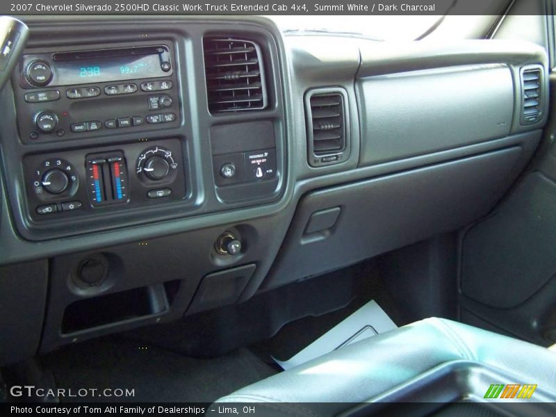 Summit White / Dark Charcoal 2007 Chevrolet Silverado 2500HD Classic Work Truck Extended Cab 4x4