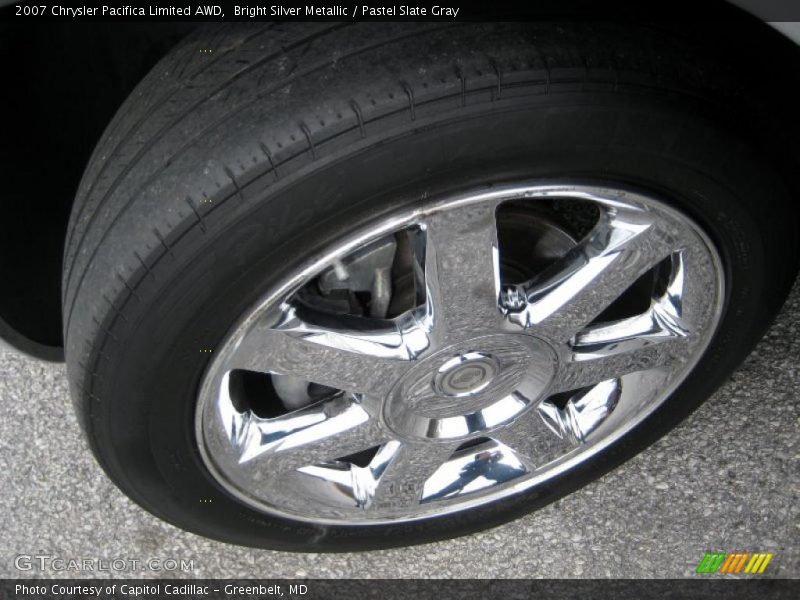 Bright Silver Metallic / Pastel Slate Gray 2007 Chrysler Pacifica Limited AWD