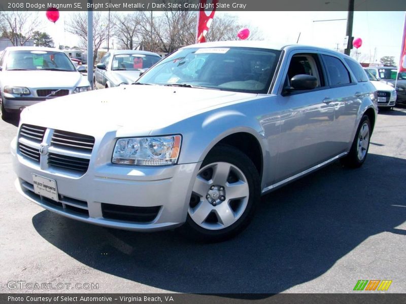 Bright Silver Metallic / Dark Slate Gray/Light Slate Gray 2008 Dodge Magnum SE