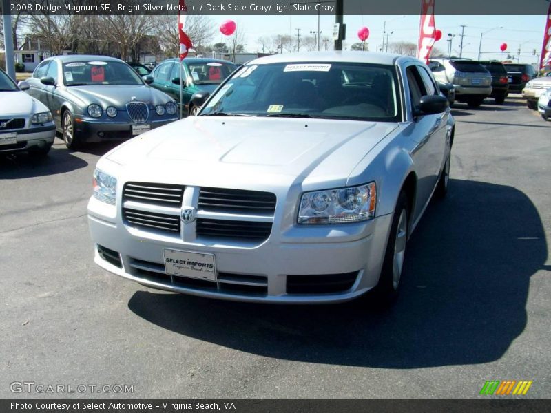 Bright Silver Metallic / Dark Slate Gray/Light Slate Gray 2008 Dodge Magnum SE