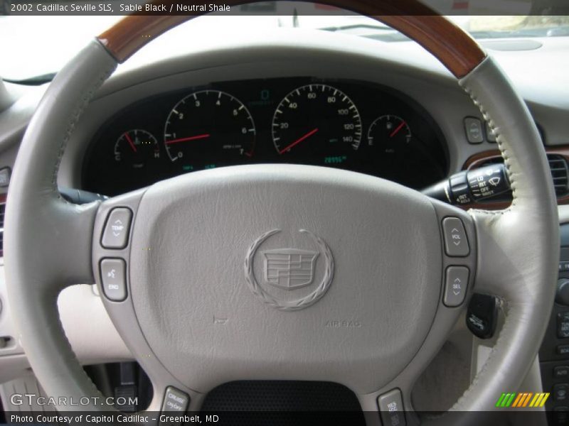 Sable Black / Neutral Shale 2002 Cadillac Seville SLS