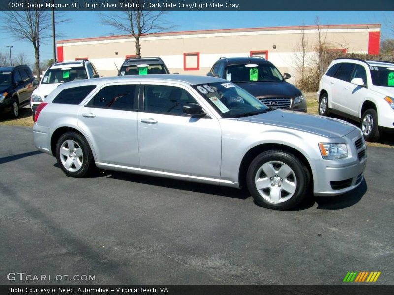 Bright Silver Metallic / Dark Slate Gray/Light Slate Gray 2008 Dodge Magnum SE