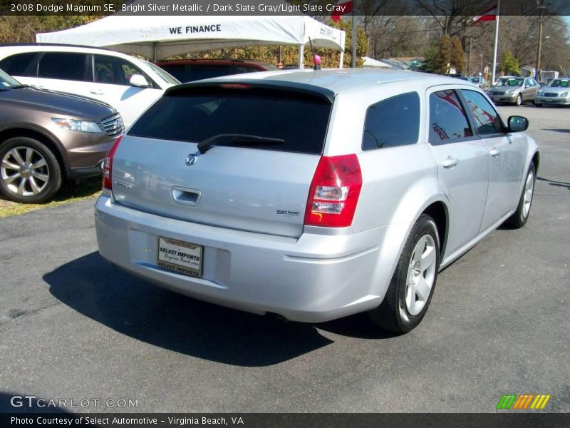 Bright Silver Metallic / Dark Slate Gray/Light Slate Gray 2008 Dodge Magnum SE