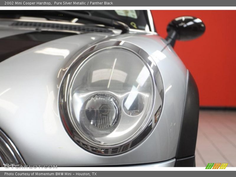 Pure Silver Metallic / Panther Black 2002 Mini Cooper Hardtop