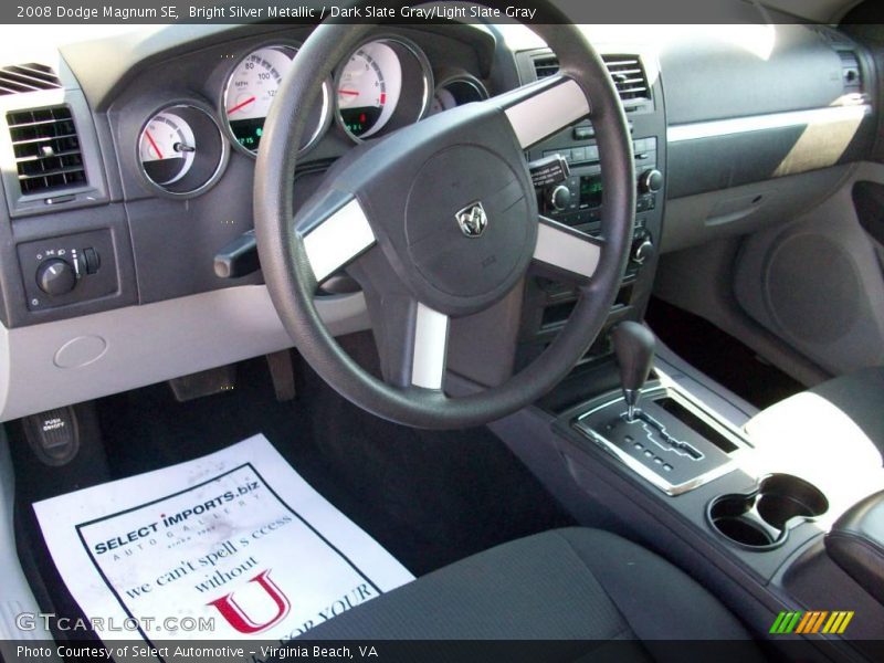 Bright Silver Metallic / Dark Slate Gray/Light Slate Gray 2008 Dodge Magnum SE