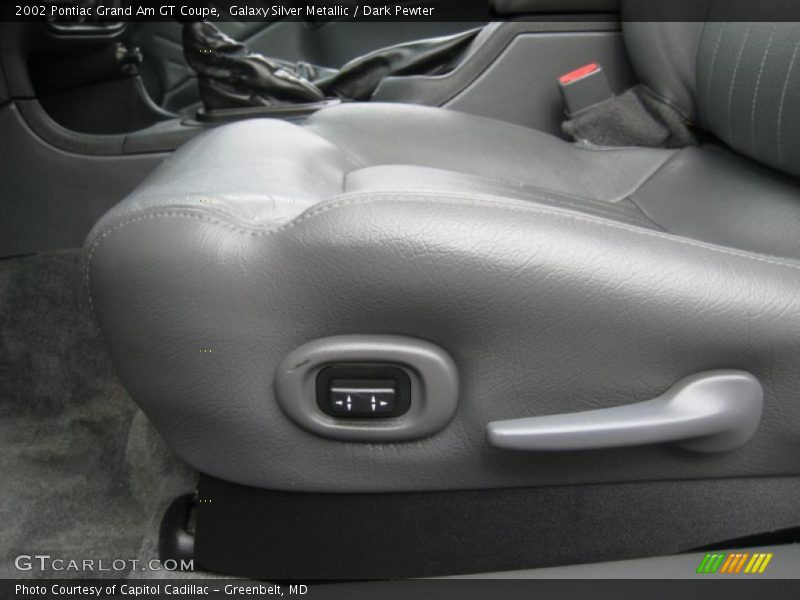 Galaxy Silver Metallic / Dark Pewter 2002 Pontiac Grand Am GT Coupe