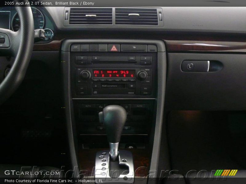 Brilliant Black / Ebony 2005 Audi A4 2.0T Sedan