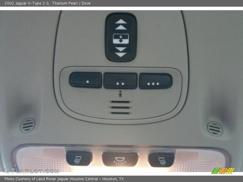 Titanium Pearl / Dove 2002 Jaguar X-Type 3.0