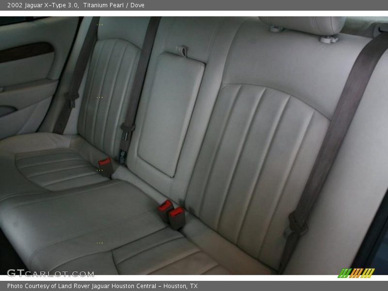 Titanium Pearl / Dove 2002 Jaguar X-Type 3.0