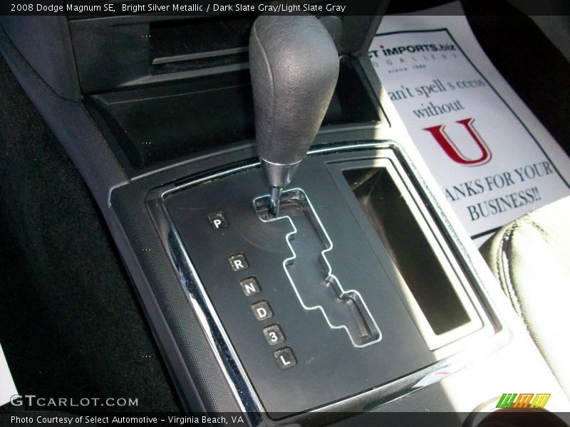 Bright Silver Metallic / Dark Slate Gray/Light Slate Gray 2008 Dodge Magnum SE