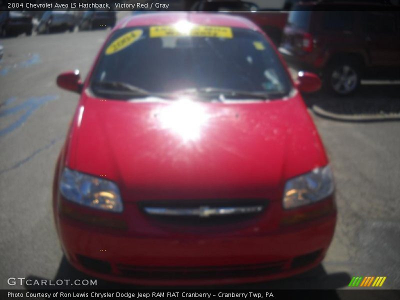 Victory Red / Gray 2004 Chevrolet Aveo LS Hatchback