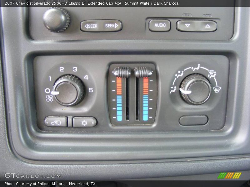 Summit White / Dark Charcoal 2007 Chevrolet Silverado 2500HD Classic LT Extended Cab 4x4