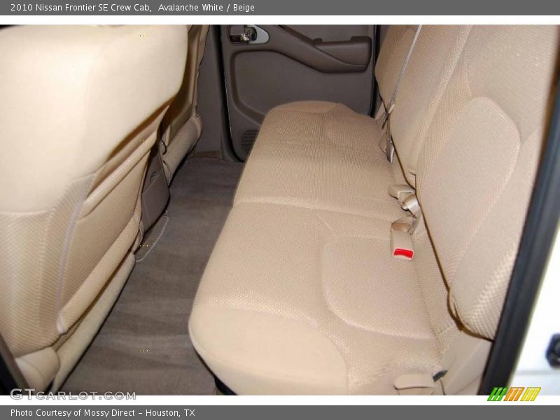 Avalanche White / Beige 2010 Nissan Frontier SE Crew Cab