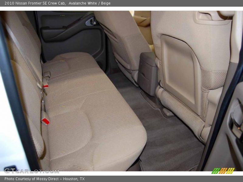 Avalanche White / Beige 2010 Nissan Frontier SE Crew Cab