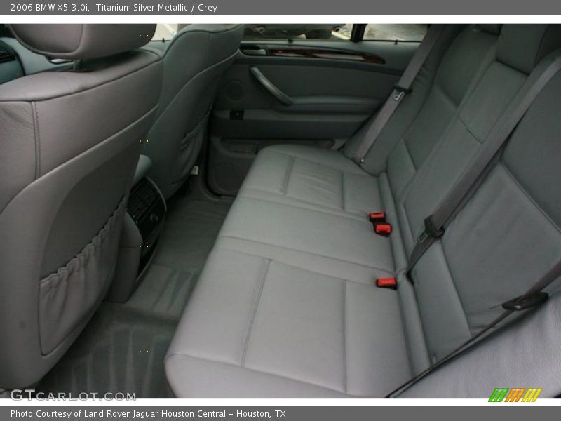 Titanium Silver Metallic / Grey 2006 BMW X5 3.0i