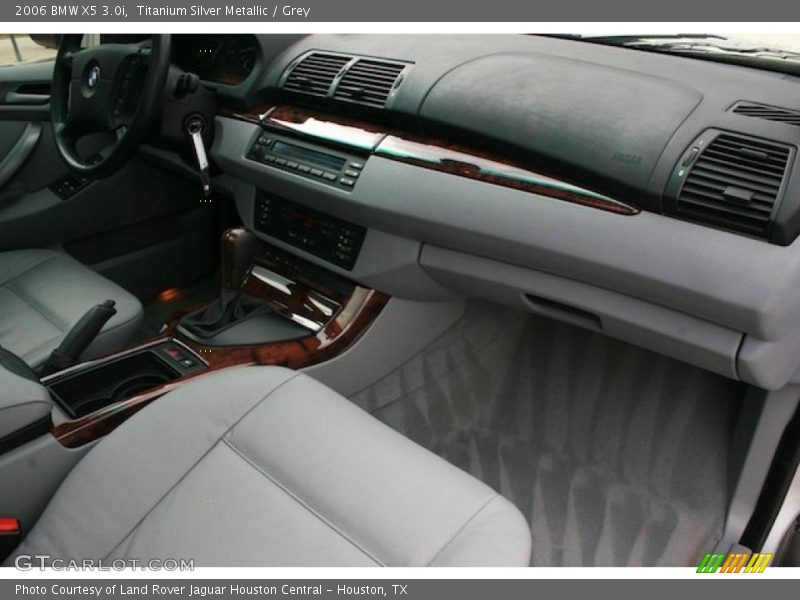 Titanium Silver Metallic / Grey 2006 BMW X5 3.0i