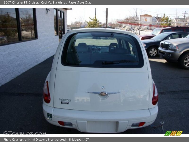 Cool Vanilla White / Pastel Slate Gray 2007 Chrysler PT Cruiser