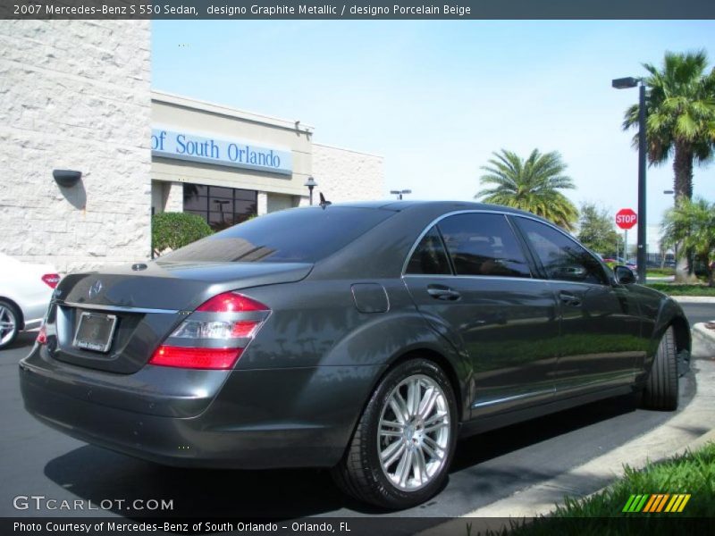 designo Graphite Metallic / designo Porcelain Beige 2007 Mercedes-Benz S 550 Sedan