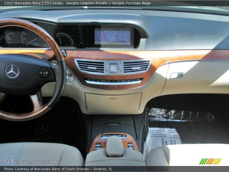 designo Graphite Metallic / designo Porcelain Beige 2007 Mercedes-Benz S 550 Sedan