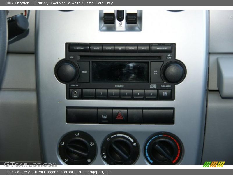 Cool Vanilla White / Pastel Slate Gray 2007 Chrysler PT Cruiser