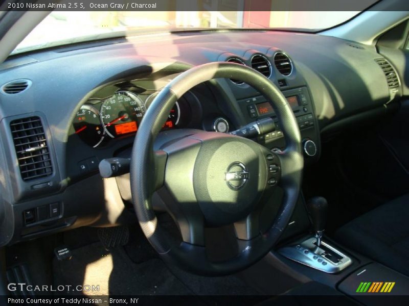 Ocean Gray / Charcoal 2010 Nissan Altima 2.5 S