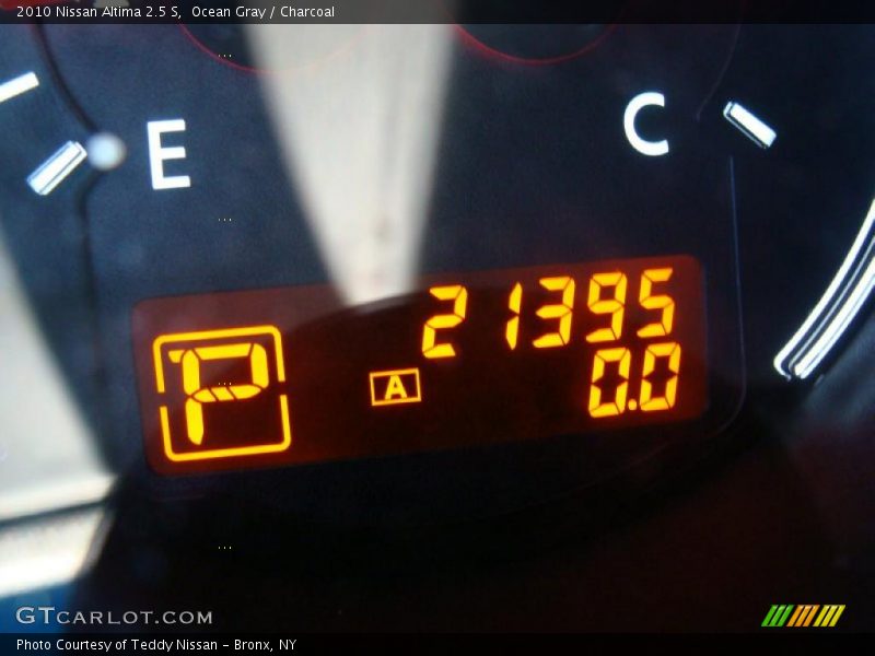 Ocean Gray / Charcoal 2010 Nissan Altima 2.5 S
