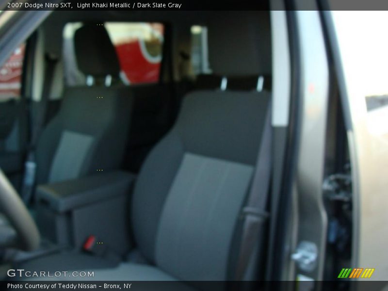 Light Khaki Metallic / Dark Slate Gray 2007 Dodge Nitro SXT
