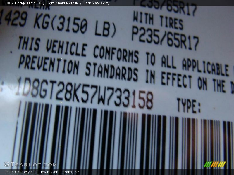 Light Khaki Metallic / Dark Slate Gray 2007 Dodge Nitro SXT