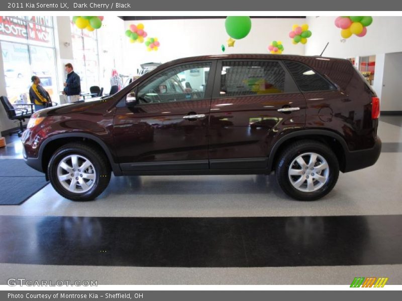 Dark Cherry / Black 2011 Kia Sorento LX