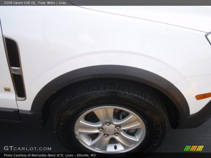 Polar White / Gray 2008 Saturn VUE XE