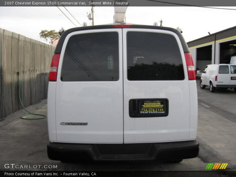 Summit White / Neutral 2007 Chevrolet Express 1500 Commercial Van