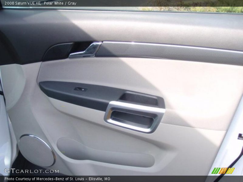 Polar White / Gray 2008 Saturn VUE XE