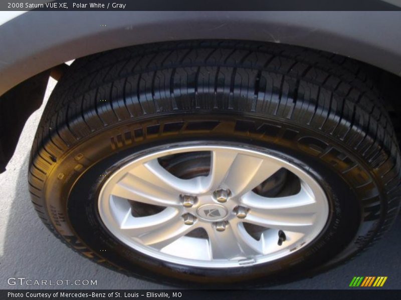 Polar White / Gray 2008 Saturn VUE XE