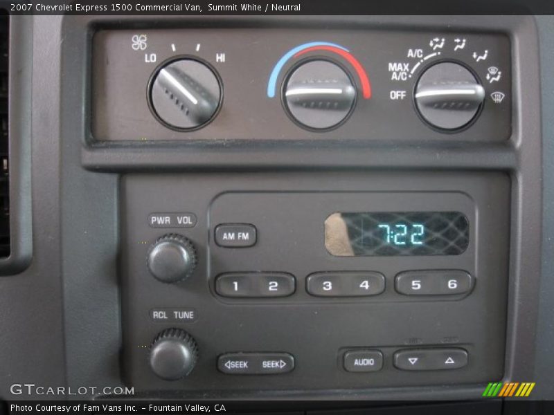 Controls of 2007 Express 1500 Commercial Van