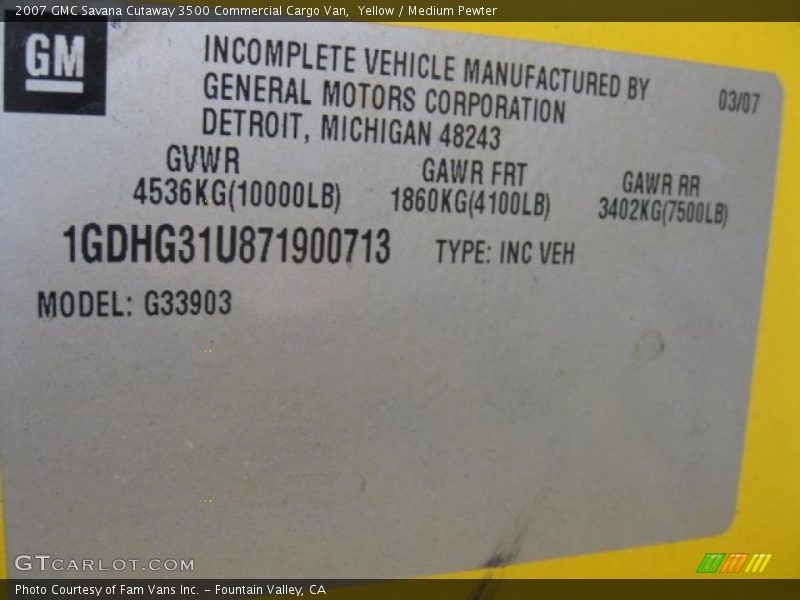 Yellow / Medium Pewter 2007 GMC Savana Cutaway 3500 Commercial Cargo Van
