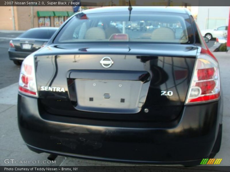 Super Black / Beige 2007 Nissan Sentra 2.0