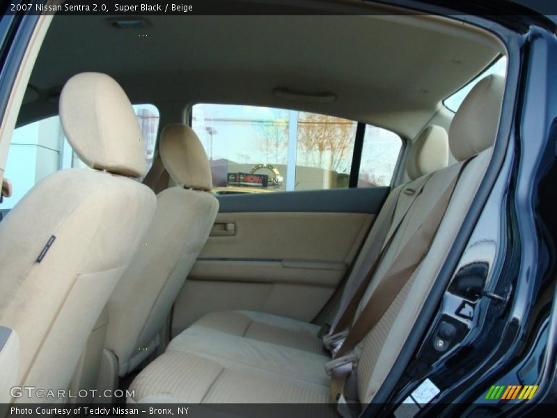 Super Black / Beige 2007 Nissan Sentra 2.0