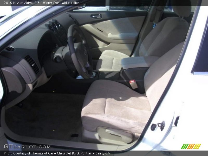 Winter Frost White / Blond 2010 Nissan Altima 2.5